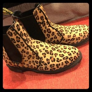 Dr Martens leopard hair-on Flora 9